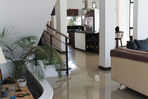Imagen 2 de 19 de Casa En Venta Urbanización Los Cortijos