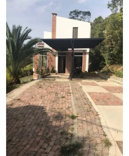 Vendo Hermosa Casa Campestre En Anolaima