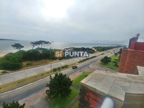 Imagen 17 de 27 de Pent House En Primera Fila!