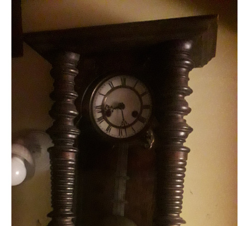 Antiguo Reloj De Pared Funcionando - No Se Envia
