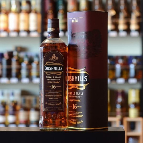 Imagen 3 de 10 de Whisky Bushmills 16 Años Single Malt 700ml En Estuche