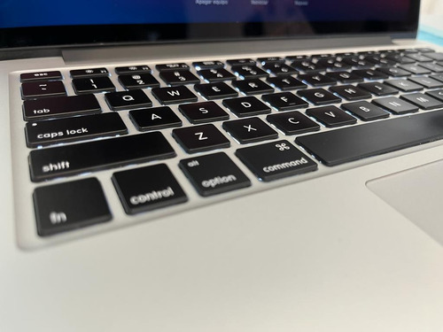 Macbook Pro 2015 Core I5 ,8gb Ram 256 Solid 13.3 PuLG Woooow (Reacondicionado)