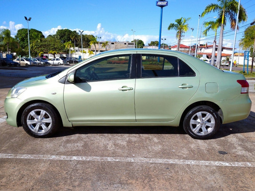 Imagen 2 de 15 de Toyota Yaris Belta - Sincronica