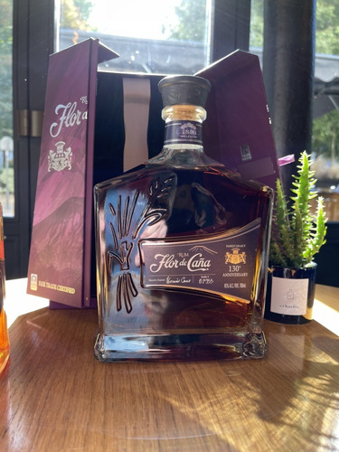 Ron Flor De Caña 130th Aniversario Goldbottle