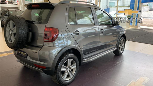 Volkswagen Crossfox 1.6 MI FLEX 8V 4P MANUAL