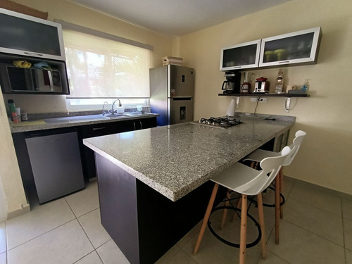 Hermosa Villa En Renta Con Roof Garden Albercas Y Jacuzzi En Playa Diamante