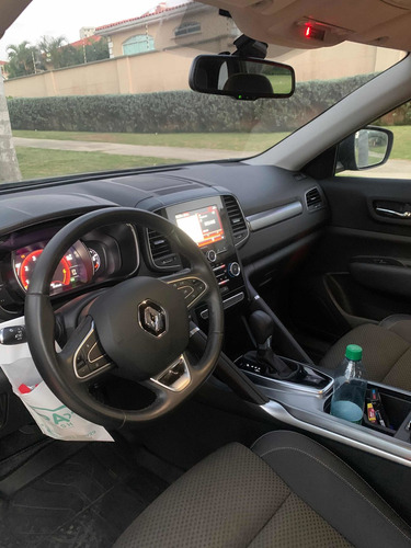 Imagen 11 de 13 de Renault Koleos 2021 2.5 Zen