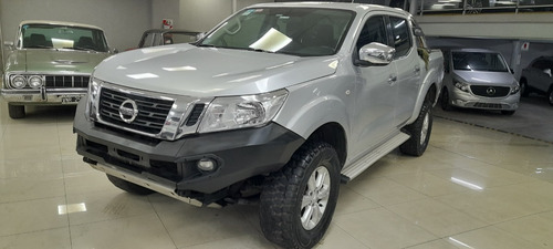 Nissan Frontier Xe 4x4 Mt 2017 Plata