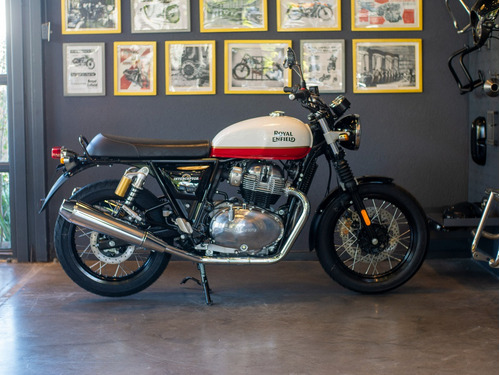 Imagen 4 de 25 de Royal Enfield Interceptor 650 Baker Express Reserva Hoy