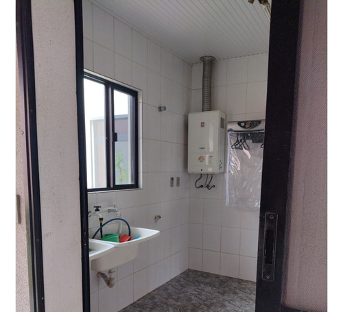 Casa Alto Padrão - 900 Metros De Terreno - Carambeí-pr