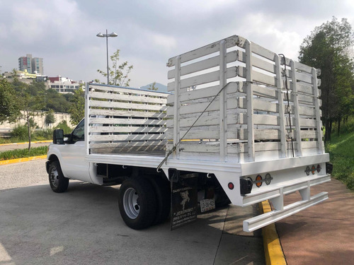 Imagen 2 de 11 de Ford F-350 2014 6.2 Xl Estandar V8 Impecable