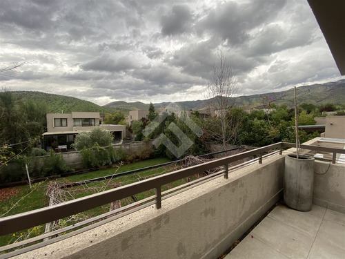 Casa En Venta De 3 Dorm. En Chamisero Colina