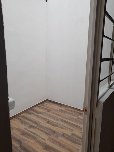 Venta De Departamento (111m2) En El Corazón De La Napoles, A 5 Mins De Av. Insurgentes, W.tc., Metrobus Napoles Y Av. Rio Becerra Db15-z89