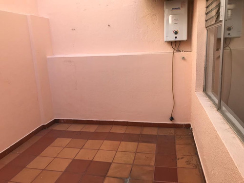 Imagen 5 de 18 de Hermoso Departamento Independiente En Quito - Sector Norte - Muy Bien Ubicado Y Accesible A Todo Servicios. Excelente Ubicación !!!