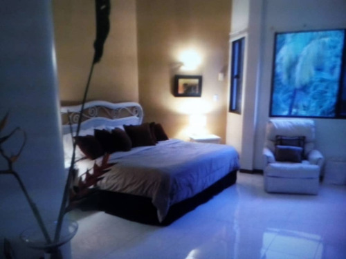 Imagen 4 de 15 de Casa En Urb Guataparo Country Club, Valencia Luz M 04147550846 Fr