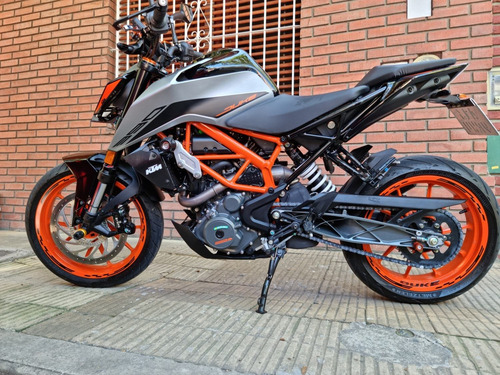 Imagen 11 de 12 de Ktm Duke390