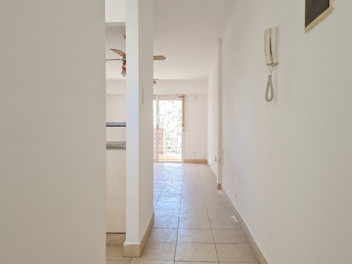 Imagen 5 de 17 de Venta De Depto De 1 Dormitorio Con Cochera