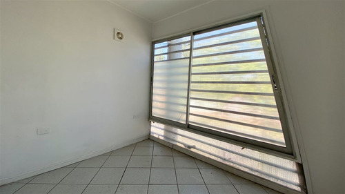 Local Comercial En Arriendo En Recoleta