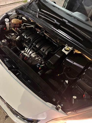Peugeot 408 1.6 Allure 115cv