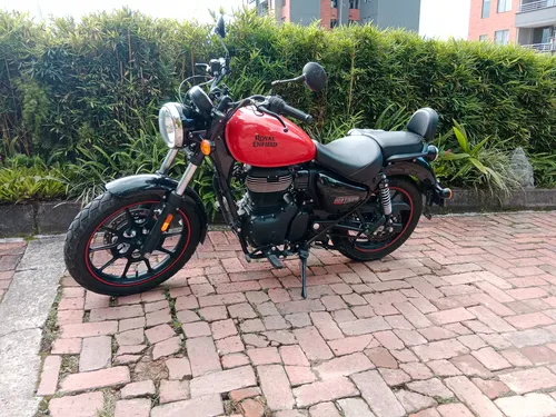 Royal Enfield Meteor 350 Modelo 2023. Único Dueño.