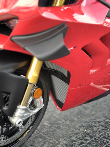Imagen 16 de 25 de Ducati Panigale V4s - No Bmw S1000rr, No Panigale V4! Gf