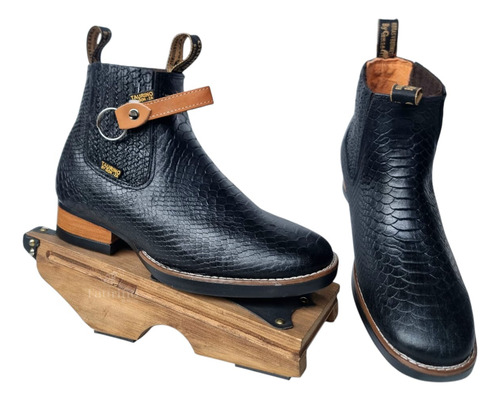 Botin Vaquero Imitacion Piton Juego Con Texana Taurino