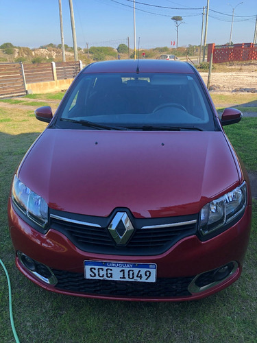Imagen 8 de 11 de Renault Sandero Privilege 1.6 16v 105cv