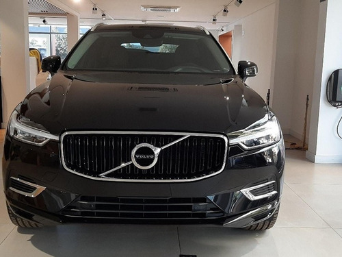 Volvo Xc60 2.0 T8 Hybrid Momentum Awd Geartronic 2020/2021