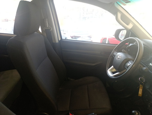 Toyota Hilux 2.8 Tdi Cabina Doble 4x4 Mt