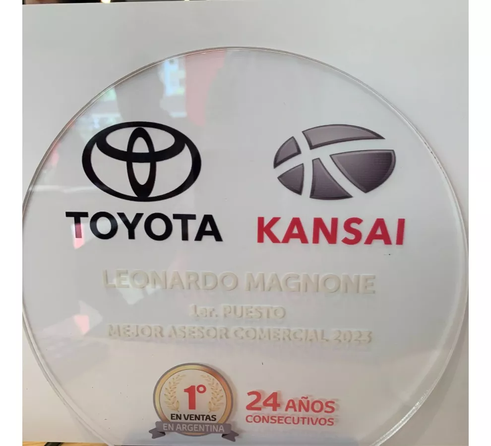 Toyota Yaris Xs Mt 5p - 2024 - M - No Onix Polo 205 Argo