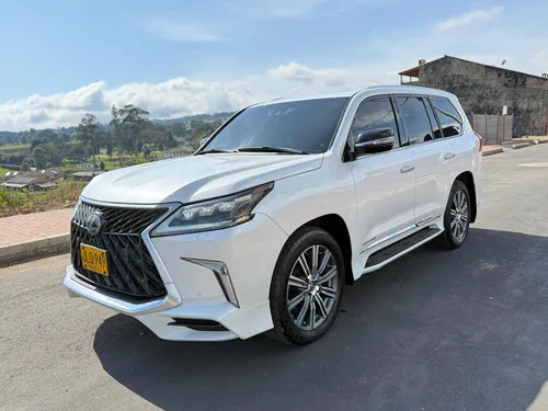 Lexus LX 2 5.7 570