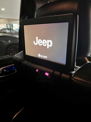 Imagen 19 de 25 de Jeep Grand Cherokee 2018 6.4 Srt Atx 465hp At
