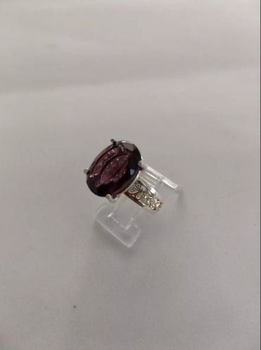 Anillo De Alejandrita Ovalado En Plata 0.950 Msi