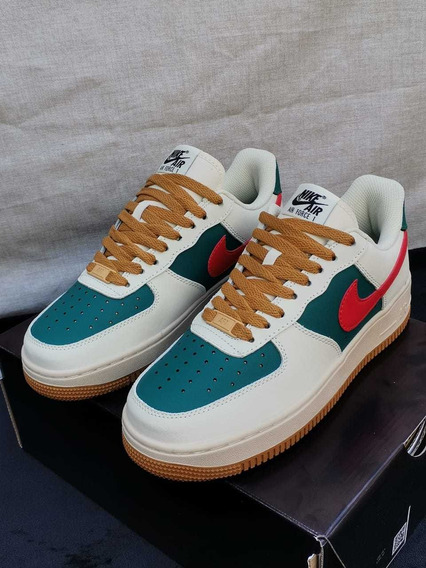 Inferior deshonesto Aumentar Nike Air Force One X Gucci Custom | MercadoLibre 📦