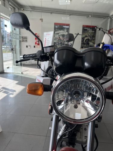 Suzuki En 125a