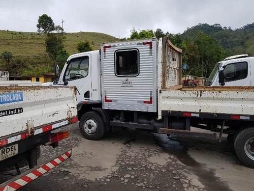 Caminhões 3/4 Cabine Suplementar / Cabine Auxiliar