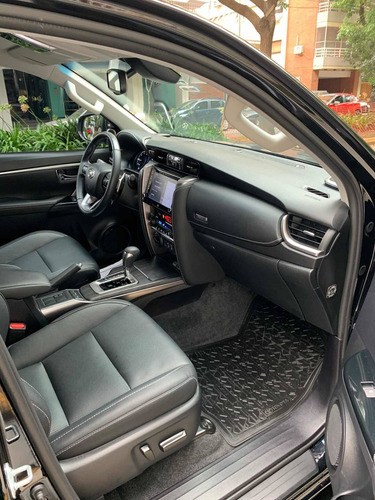 Imagen 7 de 8 de Toyota Sw4 2021 2.8 Srx 177cv 4x4 7as At