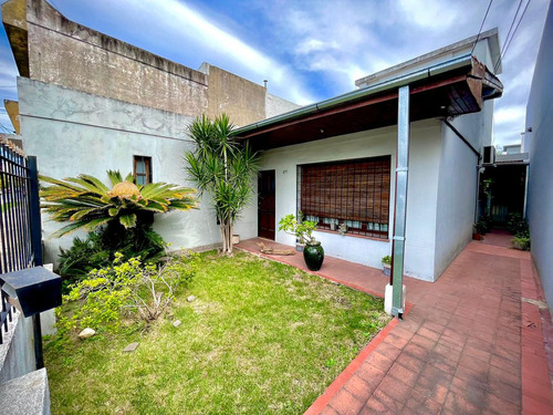 Casa -lote Propio- Ramos Mejia- Venta-ideal Contructor