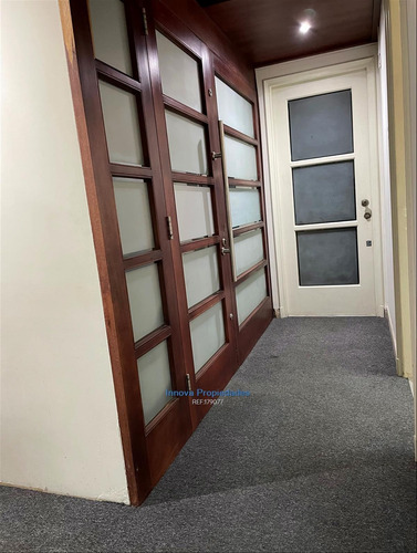Venta Oficinas En Ciudad Vieja