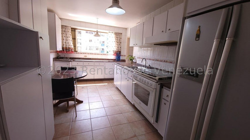 Apartamento En Venta. Montalban Ii. 24-10011