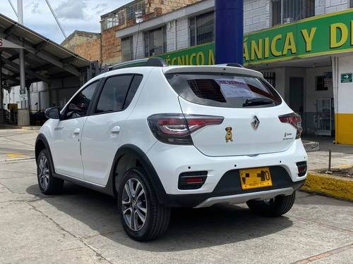 Renault Sandero Stepway 1.6 Intens Aut