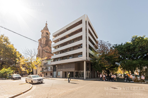 Colon 1800 - Departamento De Un Dormitorio En Venta.  Rosario