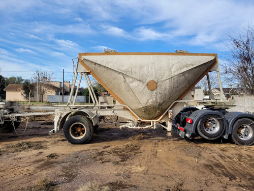 Tolva Full Tráiler Helvetica Modelo 80