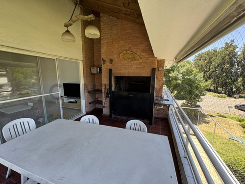 Venta Departamento 3 Ambientes Con Cochera En Village Hacoaj, Club De Campo Hacoaj
