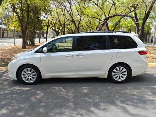 Toyota Sienna 3.5 Limited At