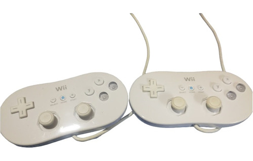 Control Clásico Wii Original  (Reacondicionado)