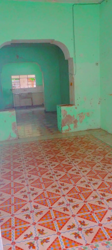Casa En Venta Merida, Centro San Cristobal, Para Remodelar, Entrega Inmediata.