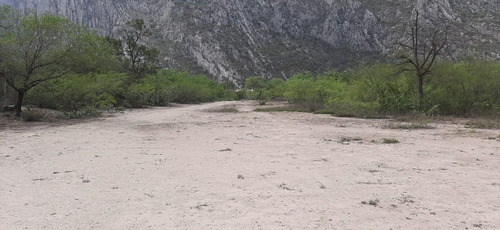 Imagen 1 de 6 de Terreno En Venta En Huasteca
