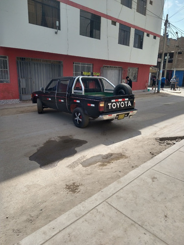 Toyota Hilux 88 4x2 Dual