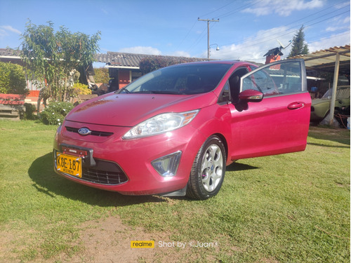 Ford Fiesta 1.6 Hatchback Mecánica